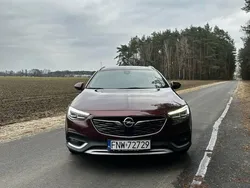 Bordowy Używany 2018 Opel Insignia Country Tourer Kombi | 64 900 zł (Drogi)