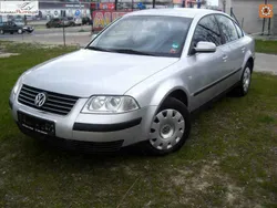 Srebrny (metalik) Używany 2001 VW Passat Sedan/Limuzyna | 11 900 zł
