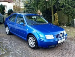 Niebieski Używany 2002 VW Bora Sedan/Limuzyna | 6970 zł