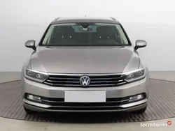 Srebrny Używany 2015 VW Passat Kombi | 54 999 zł (Dość drogi)