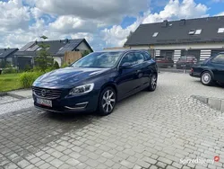 Niebieski Używany 2013 Volvo V60 Kombi | 44 500 zł (Super Cena)