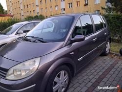 Grafitowy Używany 2004 Renault Scénic II Minivan | 7500 zł (Uczciwa cena)
