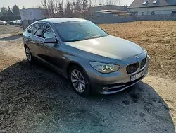 Srebrny Używany 2010 BMW 530 Hatchback | 44 900 zł