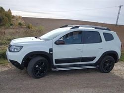 Biały Używany 2022 Dacia Duster Extreme SUV | 79 900 zł (Drogi)