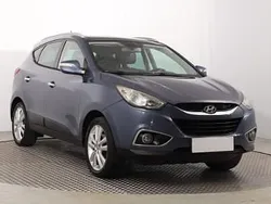 Niebieski Używany 2011 Hyundai ix35 SUV | 31 499 zł (Uczciwa cena)
