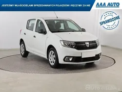 Biały Używany 2017 Dacia Sandero Hatchback | 20 799 zł (Dobra cena)