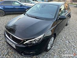 Używany 2018 Peugeot 308 | 47 000 zł (Dość drogi)