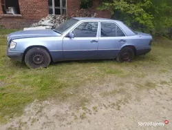 Używany 1992 Mercedes E300 | 6500 zł