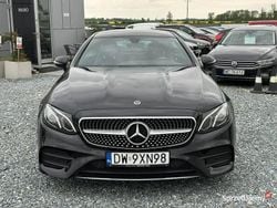 Czarny (metalik) Używany 2017 Mercedes E220 Coupe | 102 900 zł (Uczciwa cena)