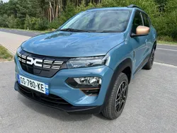 Niebieski Używany 2023 Dacia Spring Hatchback | 51 000 zł