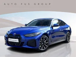 Portimao blue metallic metalizowany Używany 2023 BMW i4 Shadowline Sedan/Limuzyna | 189 900 zł (Uczciwa cena)