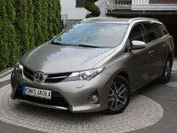 Brązowy Używany 2015 Toyota Auris Kombi | 36 900 zł (Uczciwa cena)