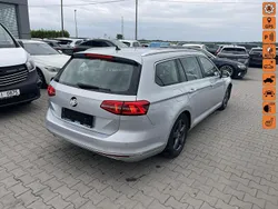 Srebrny (metalik) Używany 2016 VW Passat Kombi | 28 900 zł