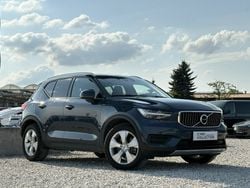 Niebieski ciemny (metalik) Używany 2022 Volvo XC40 SUV | 114 900 zł (Super Cena)