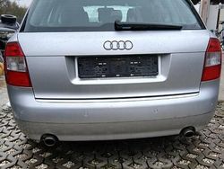 Srebrny Używany 2004 Audi A4 S-Line Kombi | 9000 zł
