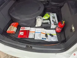 Biały Używany 2011 VW Touran Minivan | 22 500 zł (Dobra cena)