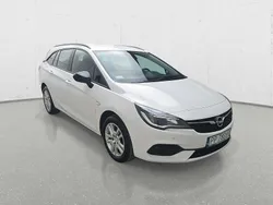 Biały Używany 2022 Opel Astra Kombi | 40 000 zł (Super Cena)