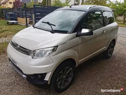 Biały Używany 2015 Aixam Crossover Premium Hatchback | 40 900 zł