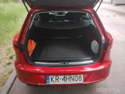 Desire red Używany 2018 Seat Leon ST XCELLENCE Kombi | 67 500 zł (Uczciwa cena)