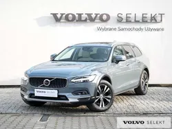 Szary Używany 2022 Volvo V90 CC Kombi | 226 900 zł (Uczciwa cena)