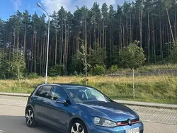 Niebieski Używany 2017 VW Golf VII GTI Hatchback | 46 500 zł