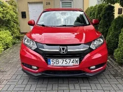 Czerwony Używany 2016 Honda HR-V SUV | 41 000 zł