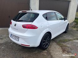 Biały Używany 2011 Seat Leon Hatchback | 17 400 zł (Uczciwa cena)