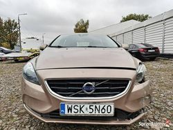 Beżowy Używany 2012 Volvo V40 Kombi | 13 400 zł