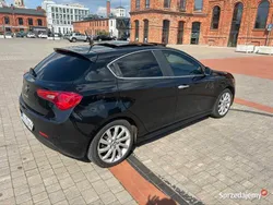Czarny Używany 2010 Alfa Romeo Giulietta Hatchback | 23 000 zł (Uczciwa cena)