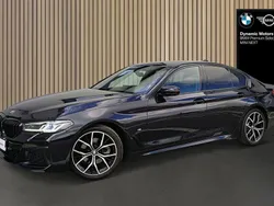 Czarny carbon m metalizowany Używany 2022 BMW 520 Shadowline Sedan/Limuzyna | 164 900 zł (Drogi)
