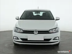 Biały Używany 2018 VW Polo Hatchback | 45 999 zł (Dość drogi)