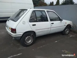 Peugeot 205