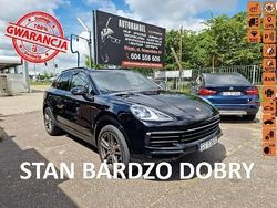 Czarny Używany 2019 Porsche Cayenne Turbo SUV | 189 990 zł