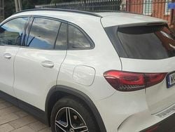 Biały Używany 2021 Mercedes GLA200 SUV | 140 000 zł (Uczciwa cena)