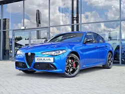 Lakier metalizowany niebieski misano blue Nowe 2025 Alfa Romeo Giulia Veloce Sedan/Limuzyna | 217 700 zł (Uczciwa cena)