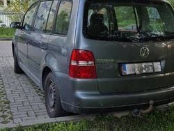 Grafitowy Używany 2003 VW Touran Minivan | 8000 zł