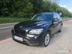 Czarny Używany 2013 BMW X1 Sport Line SUV | 41 900 zł (Uczciwa cena)