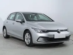 Szary Używany 2021 VW Golf VIII Hatchback | 69 999 zł (Uczciwa cena)