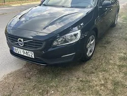 Czarny Używany 2017 Volvo V60 Kombi | 43 000 zł