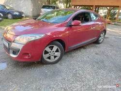 Bordowy Używany 2011 Renault Mégane Coupé Coupe | 11 900 zł (Uczciwa cena)