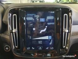 Szary Używany 2019 Volvo XC40 R-Design SUV | 109 000 zł