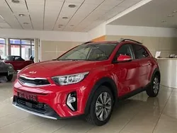 Czerwony Nowe 2025 Kia Stonic SUV | 86 000 zł (Uczciwa cena)