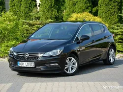 Czarny Używany 2016 Opel Astra Hatchback | 40 900 zł (Uczciwa cena)