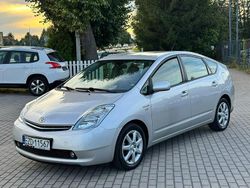 Srebrny (metalik) Używany 2007 Toyota Prius Hatchback | 19 900 zł