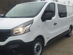 Inny kolor Używany 2015 Renault Trafic Van | 53 700 zł (Uczciwa cena)