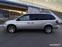 Używany 2005 Chrysler Town & Country | 15 000 zł