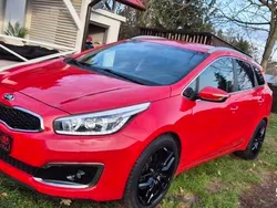 Czerwony Używany 2016 Kia Ceed Kombi | 38 900 zł (Uczciwa cena)