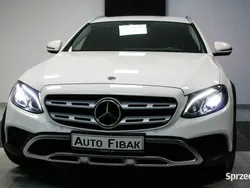 Biały Używany 2019 Mercedes E220 All-Terrain Kombi | 147 900 zł