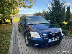 Używany 2005 Toyota Avensis | 10 000 zł