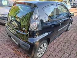 Żółty Używany 2008 Citroën C1 Hatchback | 8900 zł (Dobra cena)